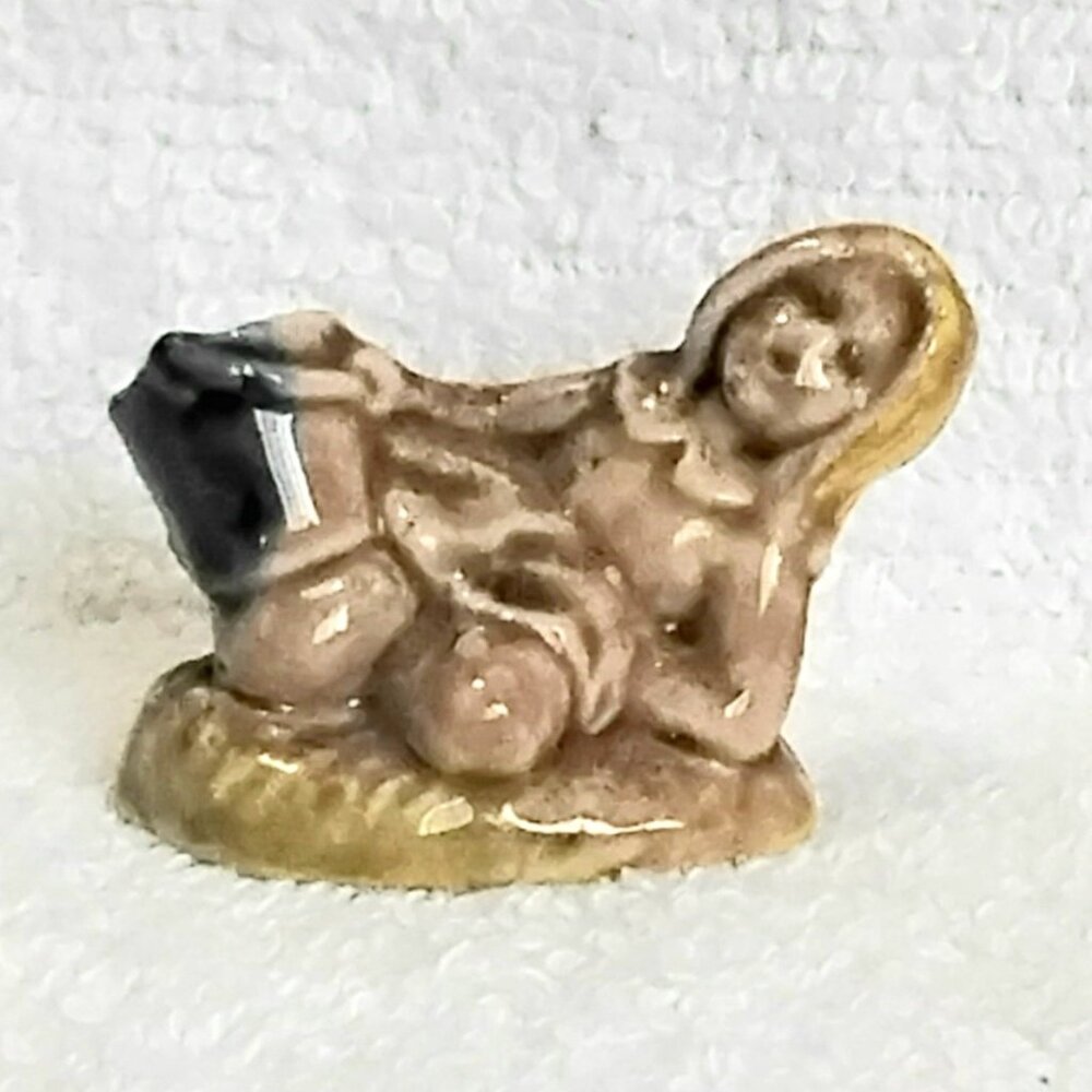 4/$20 Series 2 Rhymes (1971-'79) Wade Red Rose Tea Jill Figurine!!